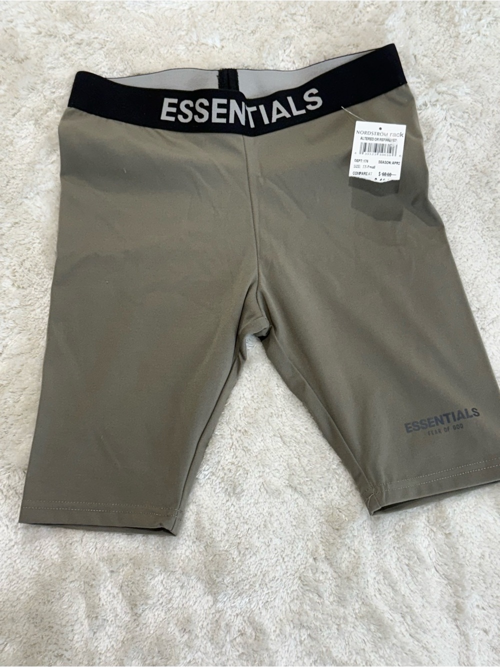 Fear of God Essentials Athletic Biker Short in Harvest, size XS